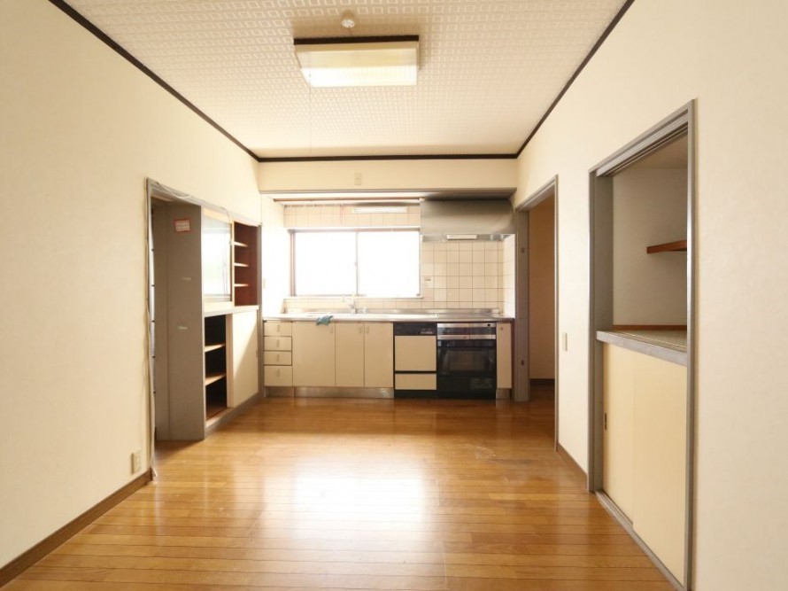 自然素材と断熱改修で暖かい住まいに。新潟市秋葉区 LDK寝室リフォーム工事 