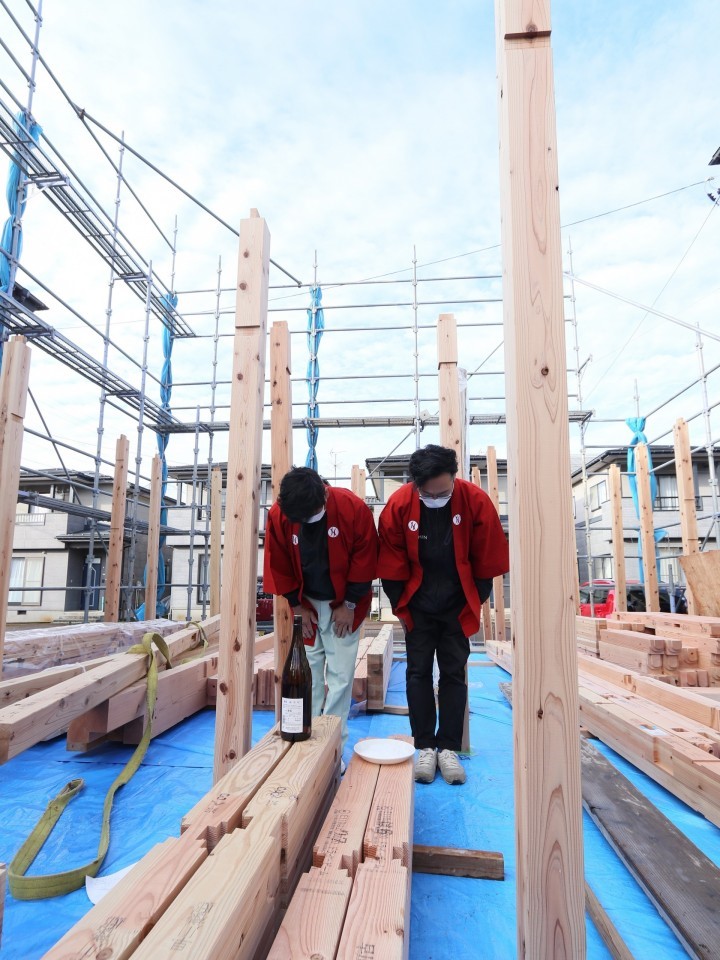 車椅子の使用を想定したアプローチづくり｜長岡市 三世代同居型 長期優良住宅 