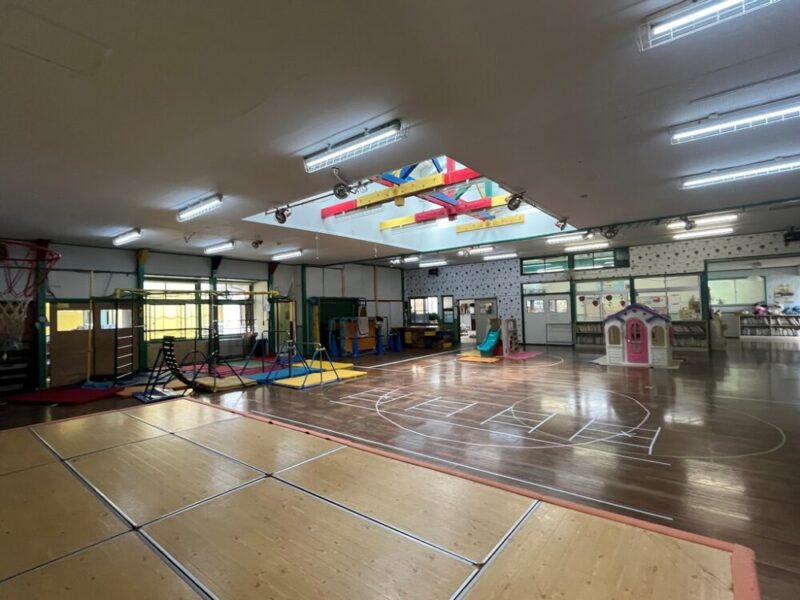 来月より幼稚園の遊技場床張替工事が開始します！