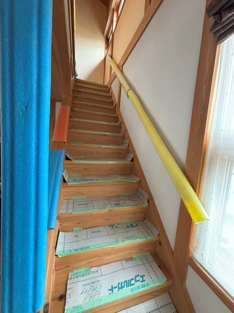 生活しながらの工事でも安心。しっかりと養生を行います。