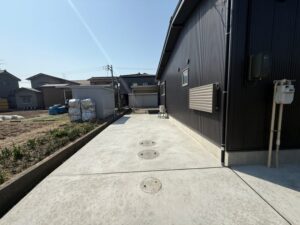 オーナー様宅での土間コン工事｜土間コン打設完了し、養生が取れました！