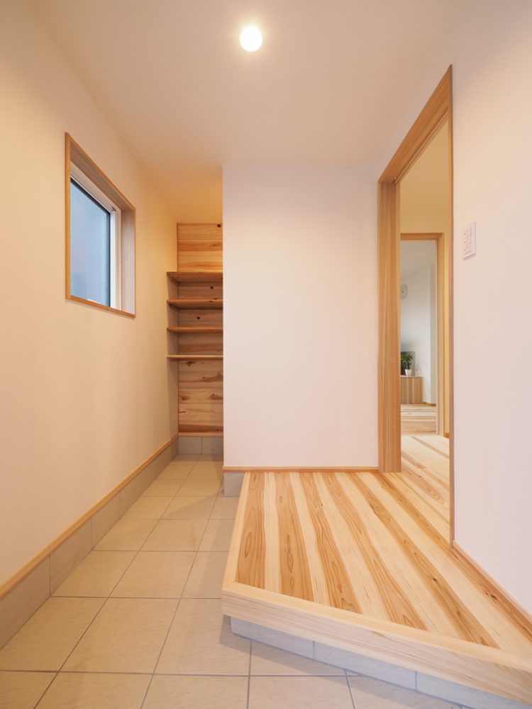 20代で建てる自然素材子育て世代の家　長期優良住宅